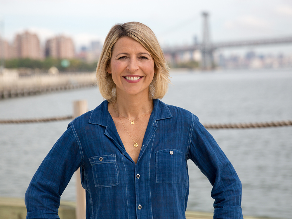 Samantha Brown : brand identity and positioning that reflect Samantha’s relaxed down-to-earth nature