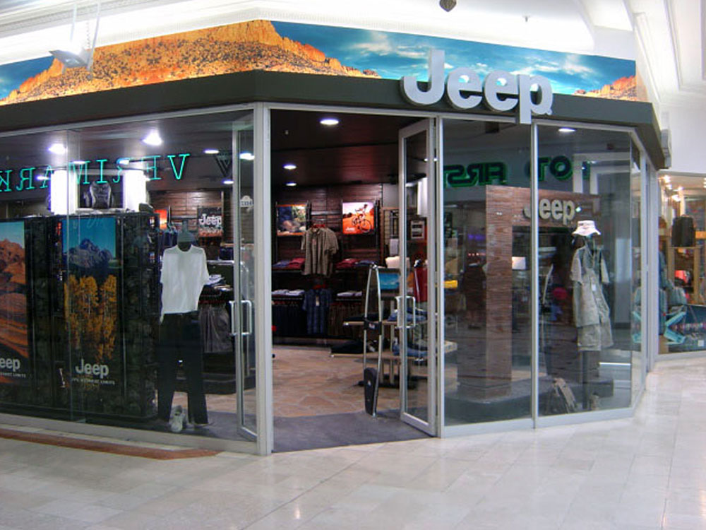 Jeep retail store exterior